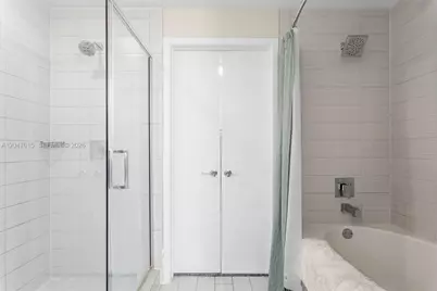 999 SW 1st Ave #2015, Miami, FL 33130 - Photo 19