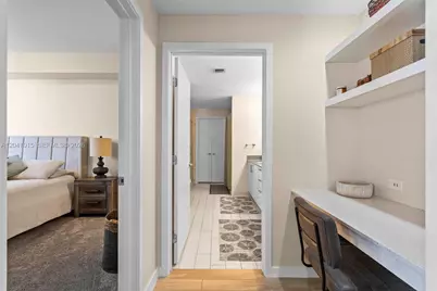 999 SW 1st Ave #2015, Miami, FL 33130 - Photo 13