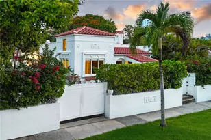 3616 SW 26th St, Miami, FL 33133 - Photo 3