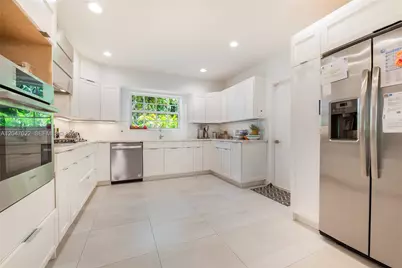 4444 Ingraham Hwy, Coral Gables, FL 33133 - Photo 5