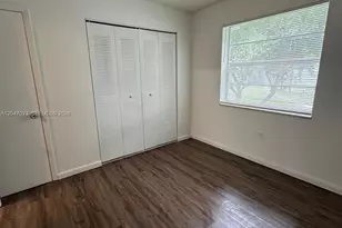 411 Executive Center Dr, West Palm Beach, FL 33401 - Photo 13