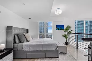 41 SE 5th St, Miami, FL 33131 - Photo 19