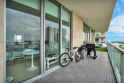3470 E Coast Ave #H0904, Miami, FL 33137 - Photo 41