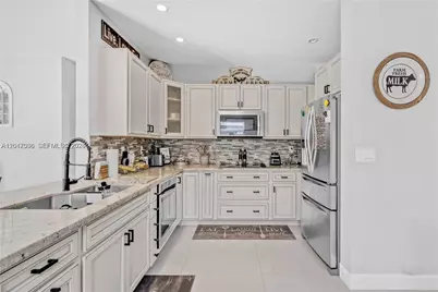 15877 SW 61st Way, Miami, FL 33193 - Photo 13