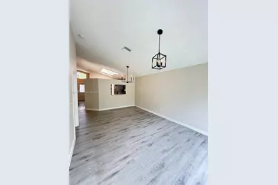 10113 SW 223rd Ter #n/a, Cutler Bay, FL 33190 - Photo 7