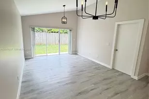 10113 SW 223rd Terrace, Cutler Bay, FL 33190 - Photo 5