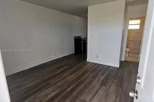 11752 SW 212th St, Miami, FL 33177 - Photo 5