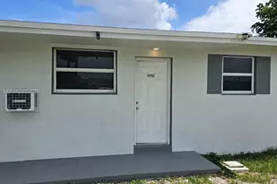 11752 SW 212th St, Miami, FL 33177 - Photo 1