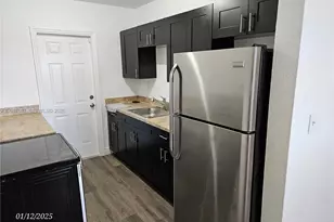 11752 SW 212th St, Miami, FL 33177 - Photo 15