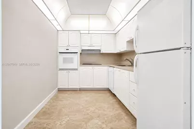 4001 S Ocean Dr #11M, Hollywood, FL 33019 - Photo 9