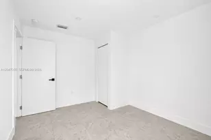 1102 NW 103rd St, Miami, FL 33150 - Photo 17