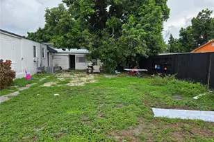 1102 NW 103rd St, Miami, FL 33150 - Photo 3