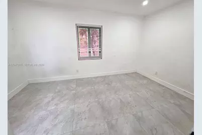 1102 NW 103rd St, Miami, FL 33150 - Photo 27
