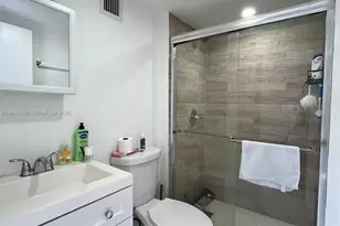 1102 NW 103rd St, Miami, FL 33150 - Photo 37