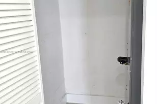 1102 NW 103rd St, Miami, FL 33150 - Photo 25