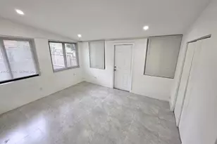 1102 NW 103rd St, Miami, FL 33150 - Photo 31