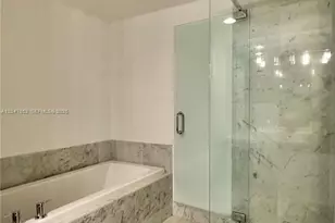 244 Biscayne Blvd, Miami, FL 33132 - Photo 13