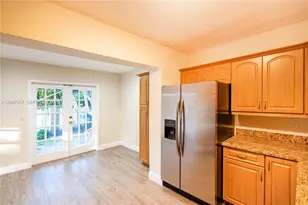 5451 SW 80th St, Miami, FL 33143 - Photo 9
