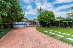 7630 Plantation Blvd, Miramar, FL 33023 - Photo 1