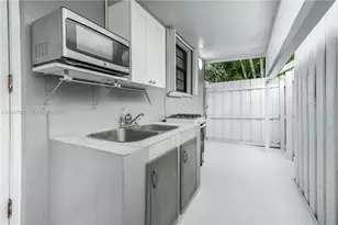 7630 Plantation Blvd, Miramar, FL 33023 - Photo 45