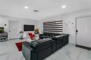 7630 Plantation Blvd, Miramar, FL 33023 - Photo 7