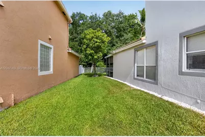 21209 Via Ventura, Boca Raton, FL 33433 - Photo 39