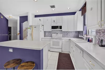 21209 Via Ventura, Boca Raton, FL 33433 - Photo 11