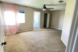 558 Stonemont Dr, Weston, FL 33326 - Photo 5