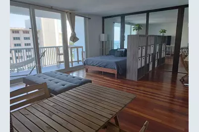 5401 Collins Ave #1110, Miami Beach, FL 33140 - Photo 13