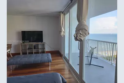 5401 Collins Ave #1110, Miami Beach, FL 33140 - Photo 17