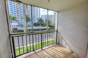 501 Three Islands Boulevard, Hallandale Beach, FL 33009 - Photo 35