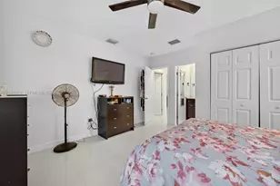 344 SW 3rd St, Florida City, FL 33034 - Photo 17