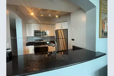 9201 Collins Ave #521, Surfside, FL 33154 - Photo 7