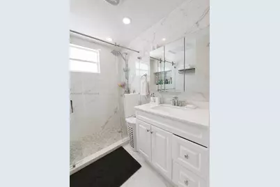 17324 NW 63rd Ave, Hialeah, FL 33015 - Photo 17