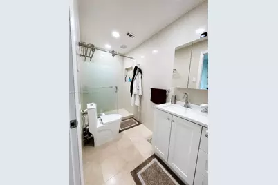 17324 NW 63rd Ave, Hialeah, FL 33015 - Photo 11