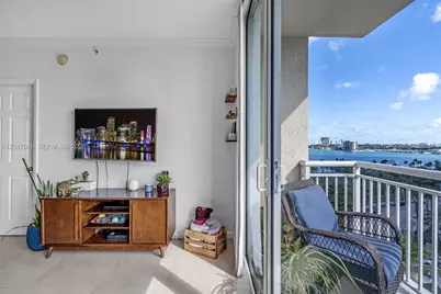 2000 N Bayshore Dr #909, Miami, FL 33137 - Photo 3