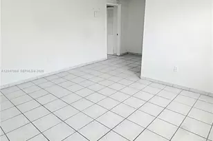 1975 NE 135th St, North Miami, FL 33181 - Photo 11