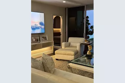 1455 Ocean Dr #904, Miami Beach, FL 33139 - Photo 3