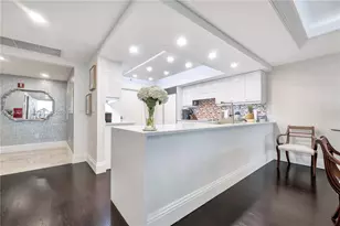1455 Ocean Dr, Miami Beach, FL 33139 - Photo 13
