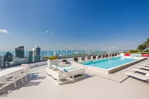 55 SW 9th St, Miami, FL 33130 - Photo 17