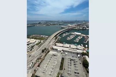 398 NE 5th St #4210, Miami, FL 33132 - Photo 27