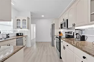 714 NE 2nd St, Pompano Beach, FL 33060 - Photo 21