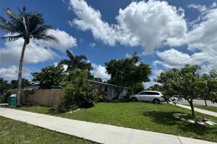 2200 SW 42nd Ave, Fort Lauderdale, FL 33317 - Photo 7