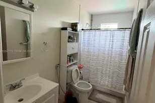 2816 NW 15th St, Miami, FL 33125 - Photo 7