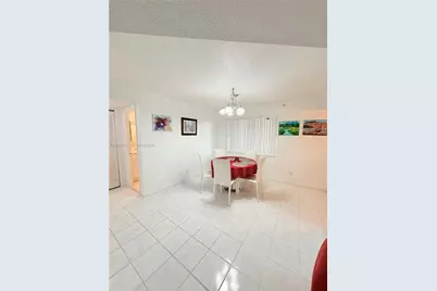 4140 NW 44th Ave #305, Lauderdale Lakes, FL 33319 - Photo 5