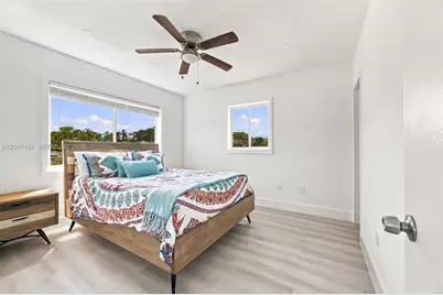 2939 SW 5th St, Miami, FL 33135 - Photo 11