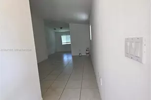 3398 NE 9th Dr, Homestead, FL 33033 - Photo 3