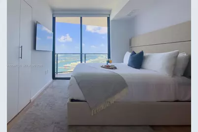 398 NE 5th St #4210, Miami, FL 33132 - Photo 15