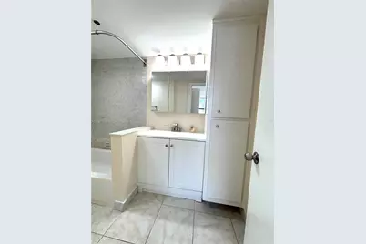 17011 N Bay Rd #1018, Sunny Isles Beach, FL 33160 - Photo 9