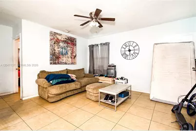 1013 NW 12th St, Fort Lauderdale, FL 33311 - Photo 7